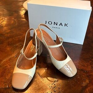*** BOUGHT IN PARIS & NEVER WORN***PATENT MARY JANE HEELS - Eur 38/US 7.5